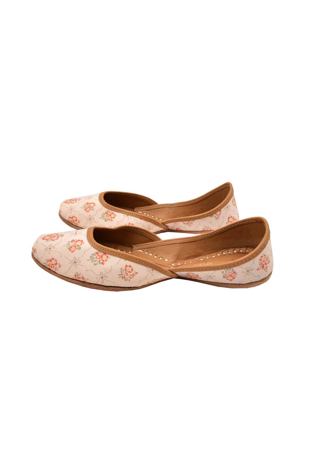 Pale Pink and orange printed Jutti