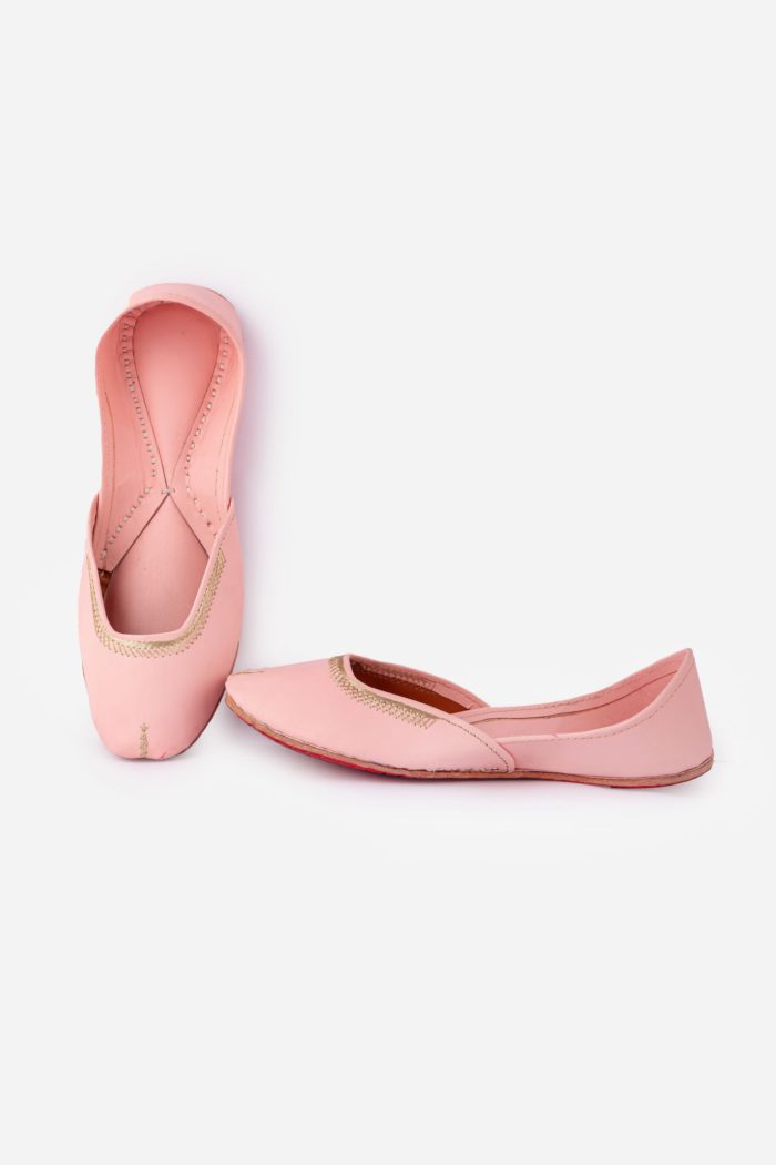 Plain Pink Juttis