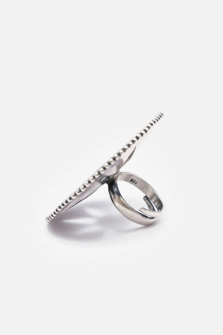 Round Shape Tribal Looking Hand Ring