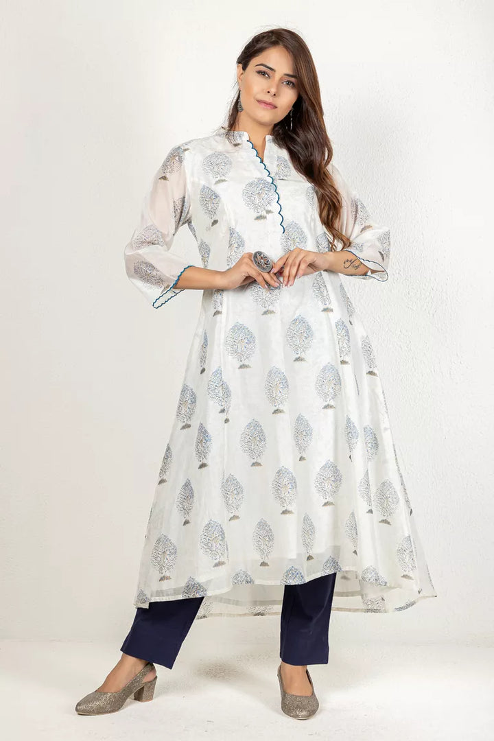 Off-White With Blue Chanderi Kurta