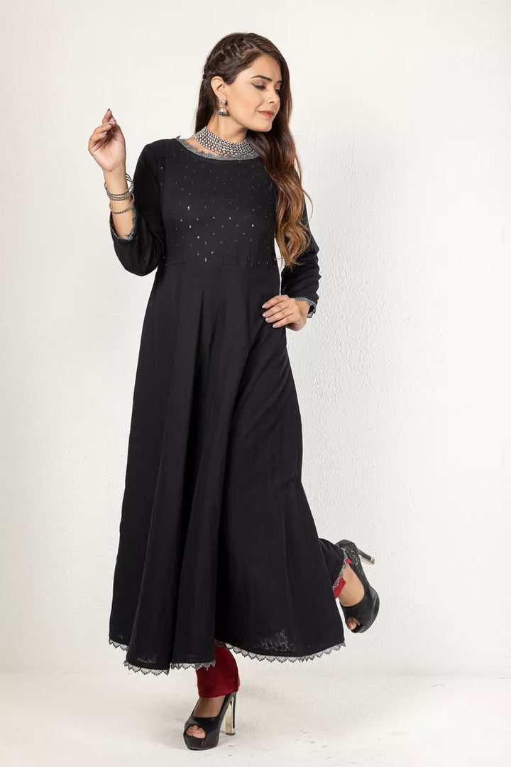 Black-Colored 3/4 Sleeves Cotton Kurta