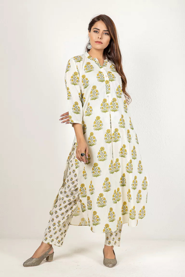 Cream & Green Cotton Printed Kurta With Pants Set