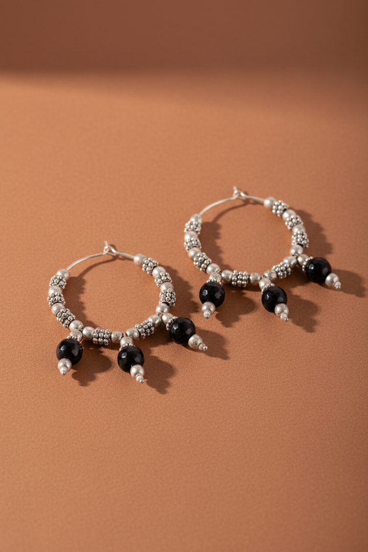 Round Black Onyx Dangler Balli
